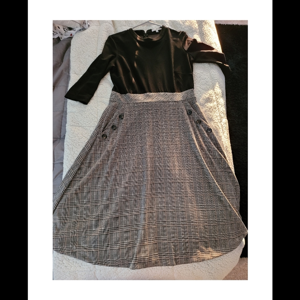NWOT Studio One dress with pockets
